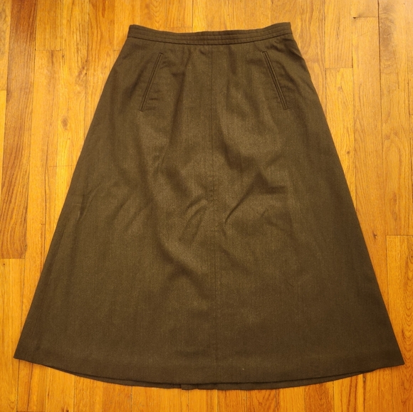 Talbots Dresses & Skirts - Talbots Petites Made In Italy Army Green Wool Skirt Fully Lined Size 6 Stretch